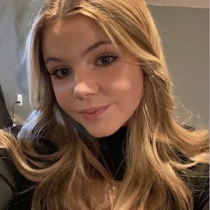 Meet your Posher, Claire